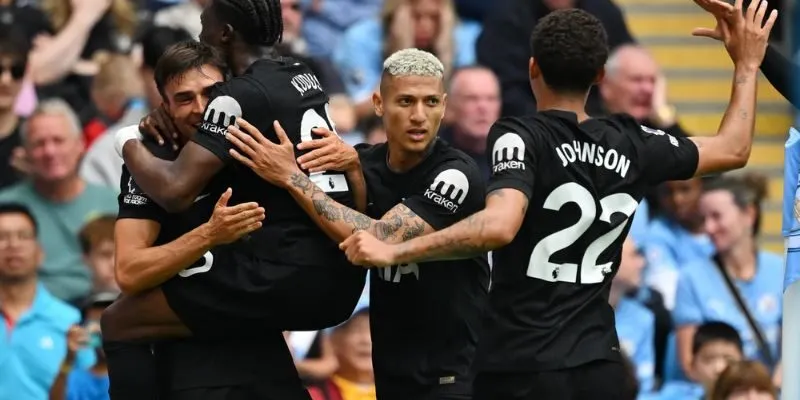 Chốt kèo tài xỉu Burnley vs Crystal Palace