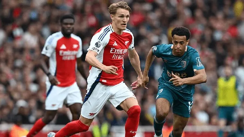 Phân tích chiến thuật trên sân Vitality