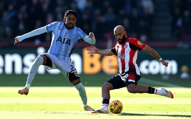 Brentford và Tottenham được đánh giá cao bởi phong độ thi đấu ổn định
