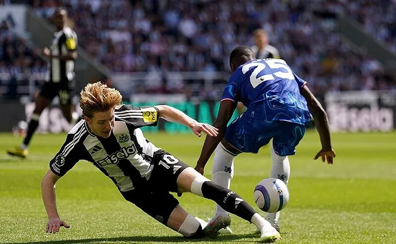 Newcastle United và Chelsea sẽ đối đầu nhau vào 20/12/2025